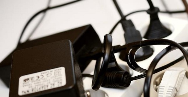 check-the-power-adapter-and-cables